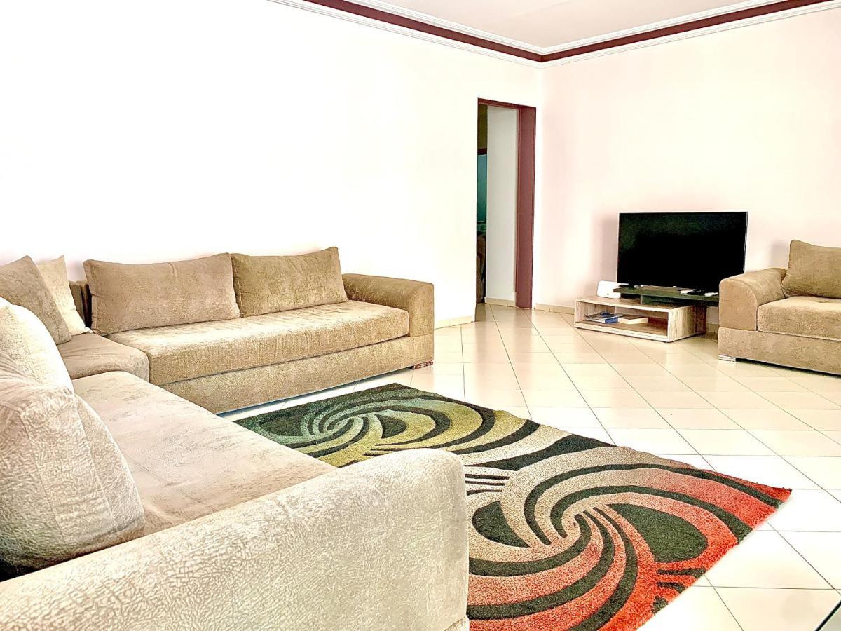 Anfa 28 - 2 Bedrooms - Well Located Apartment - Large And Pleasant คาซาบลังกา ภายนอก รูปภาพ
