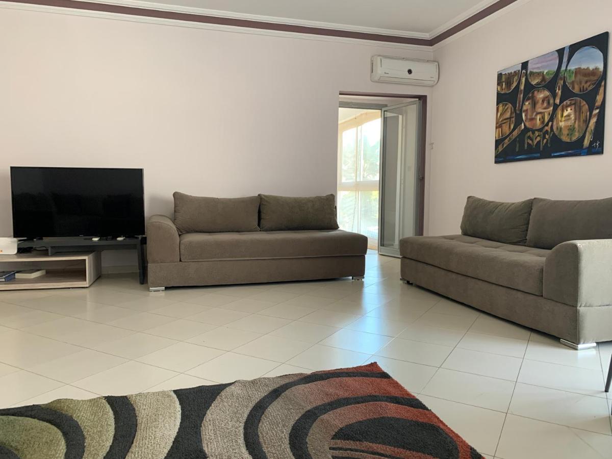 Anfa 28 - 2 Bedrooms - Well Located Apartment - Large And Pleasant คาซาบลังกา ภายนอก รูปภาพ