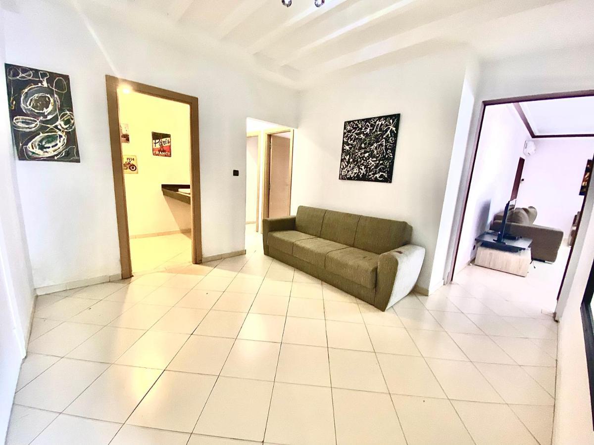 Anfa 28 - 2 Bedrooms - Well Located Apartment - Large And Pleasant คาซาบลังกา ภายนอก รูปภาพ